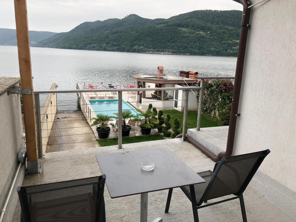 Casa Doma Orsova Otel Dış mekan fotoğraf