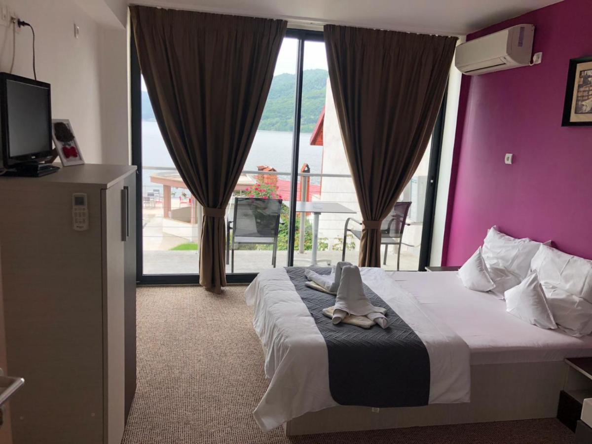 Casa Doma Orsova Otel Dış mekan fotoğraf