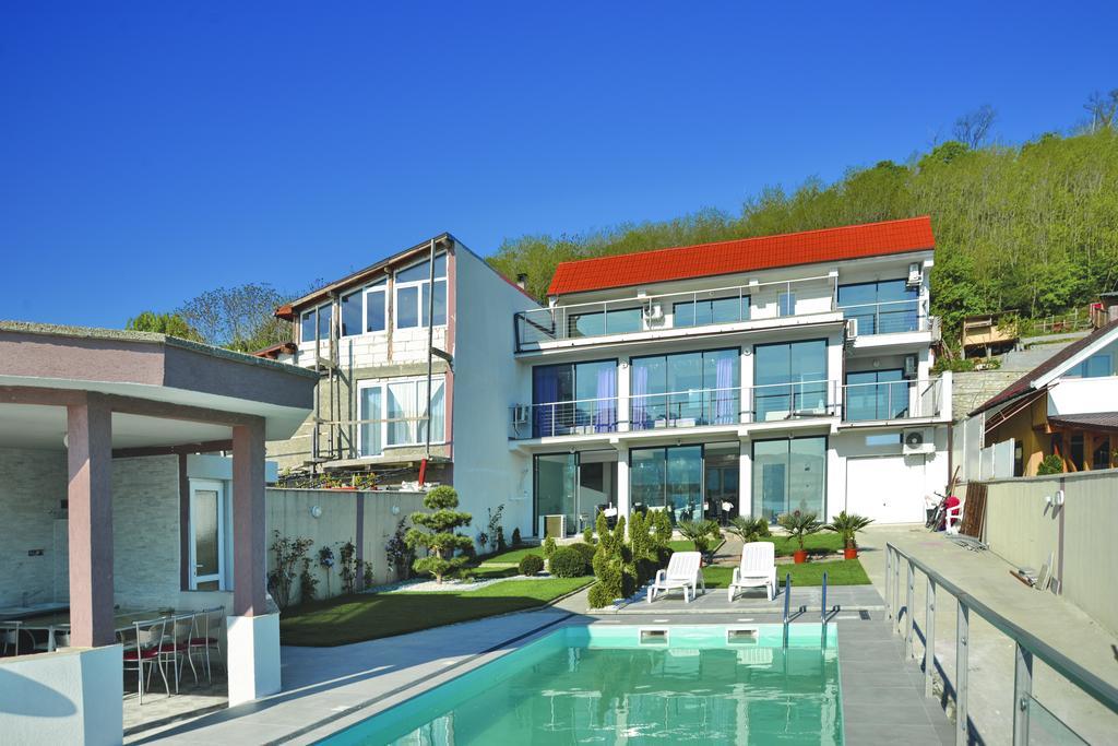 Casa Doma Orsova Otel Dış mekan fotoğraf