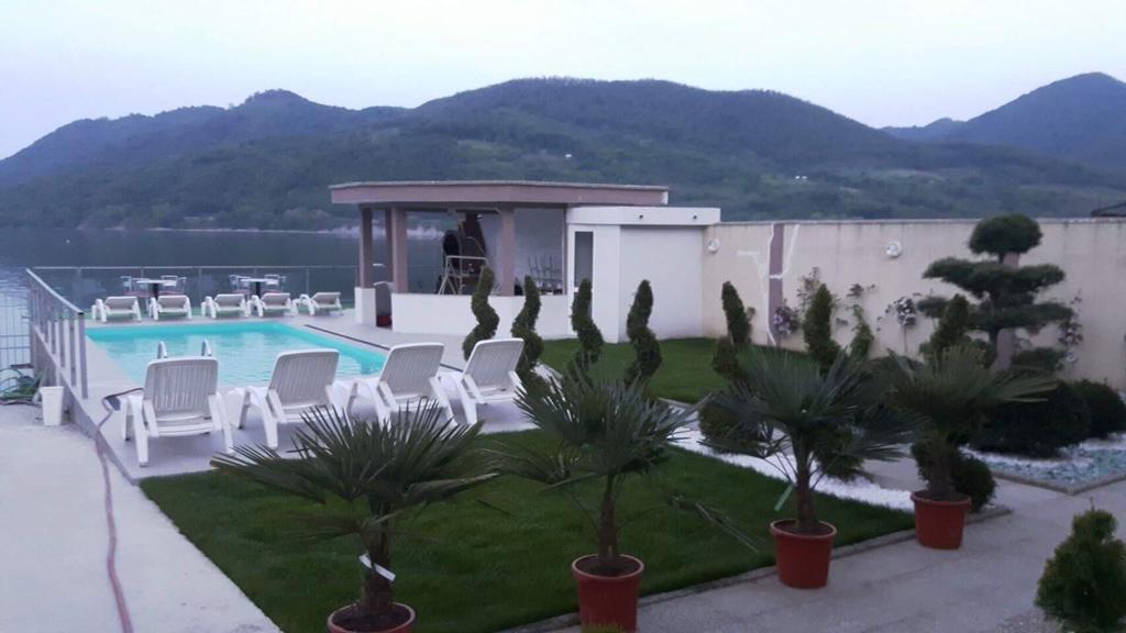 Casa Doma Orsova Otel Dış mekan fotoğraf