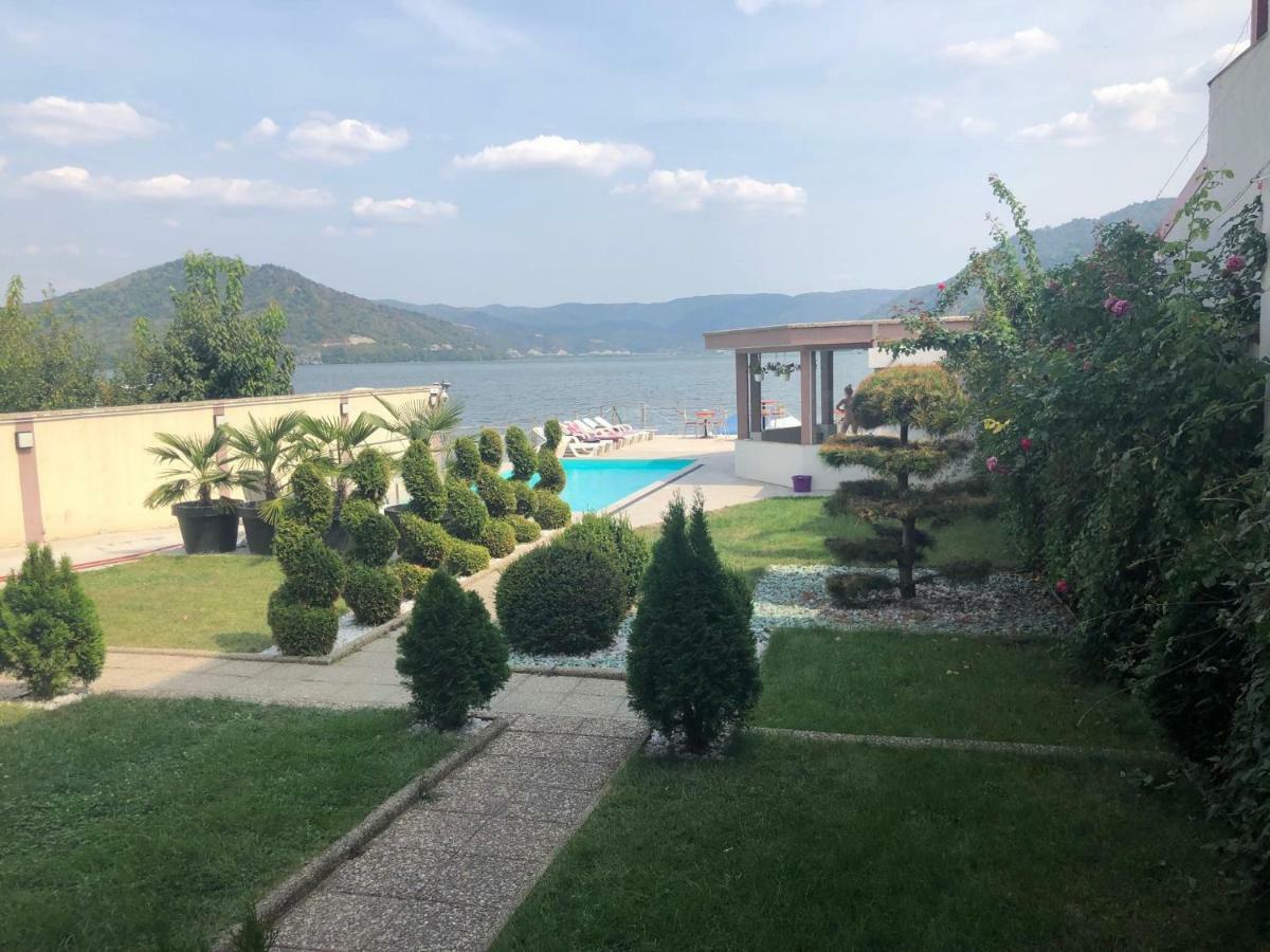 Casa Doma Orsova Otel Dış mekan fotoğraf